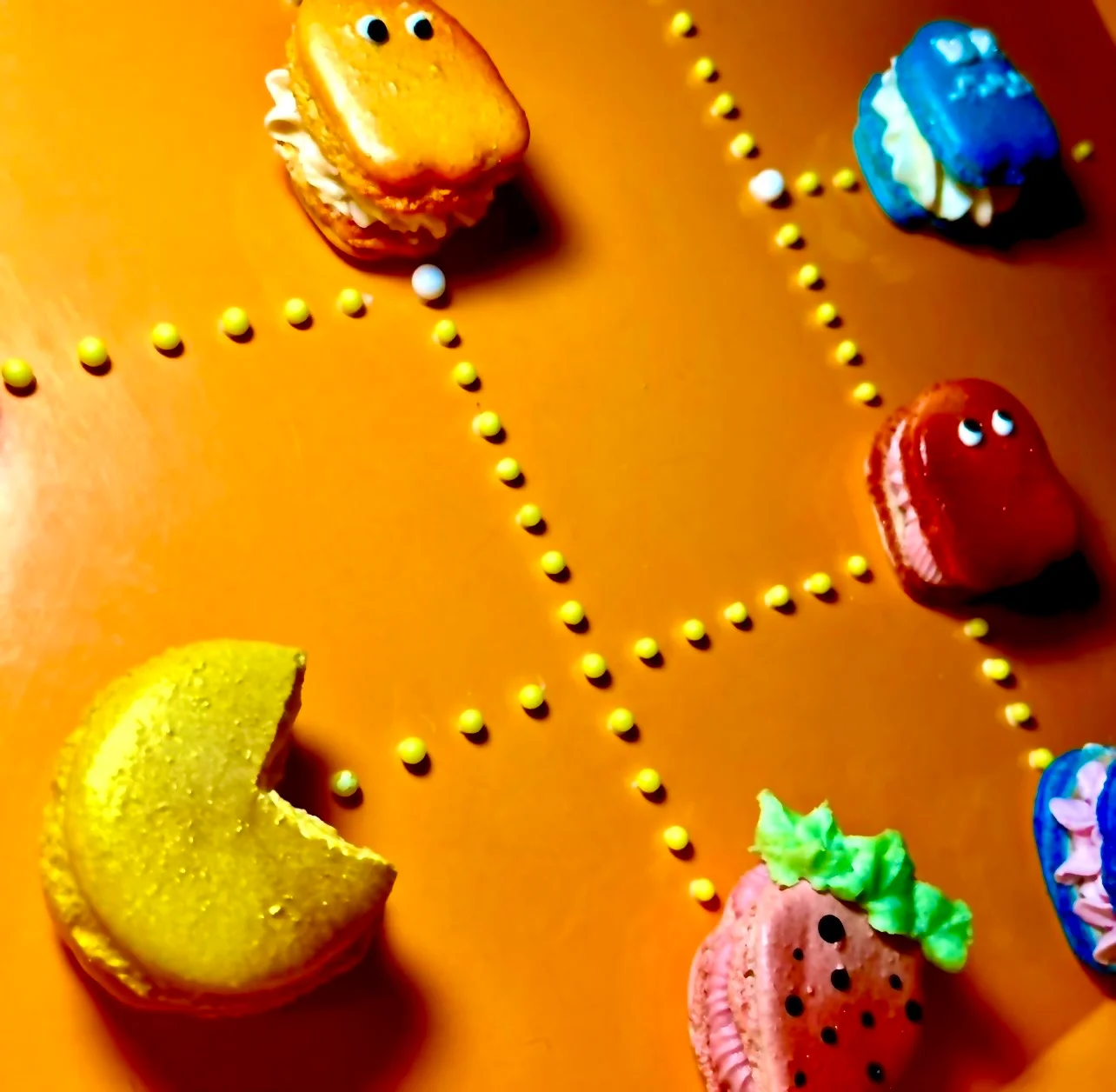 Pac Man Macarons